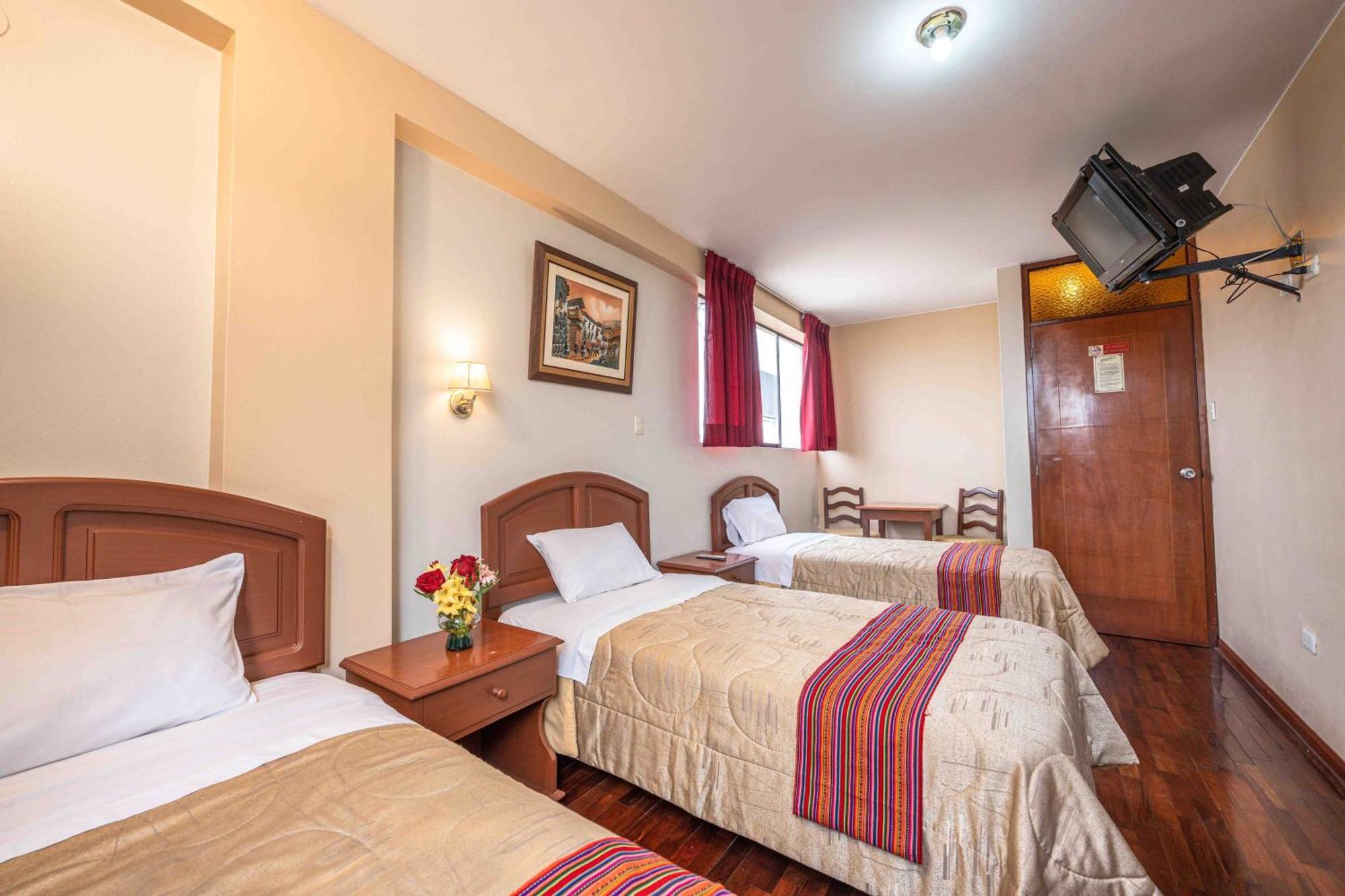 Hotel Manhattan Inn Airport ليما المظهر الخارجي الصورة
