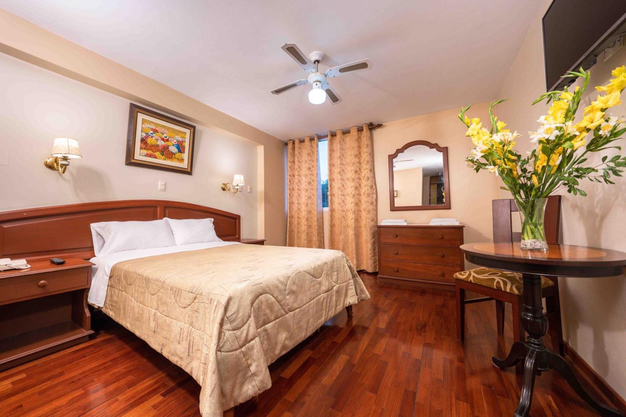 Hotel Manhattan Inn Airport ليما المظهر الخارجي الصورة